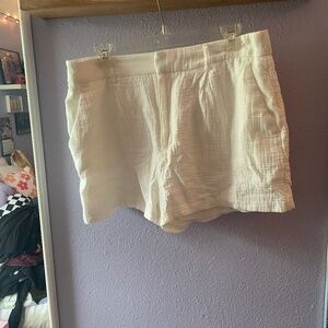 Nine West High Rise Shorts, Size L